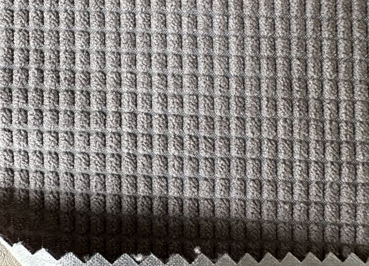 In-Stock Yarn-Dyed Woven Fabrics